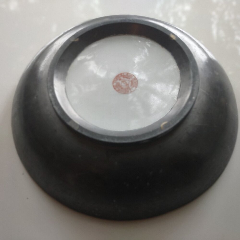 VTG Japanese Porcelain Metal Ware Encased Decorative Multi Colored Bowl 9.5" Dia - Picture 9 of 11